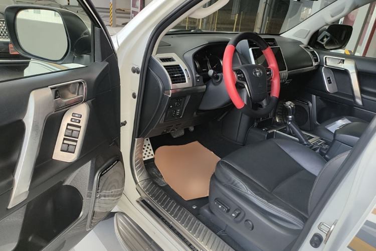 Used Toyota Prado 2018 3.5L Automatic TX-L with Rear-Mounted Spare Tire Driver Seat