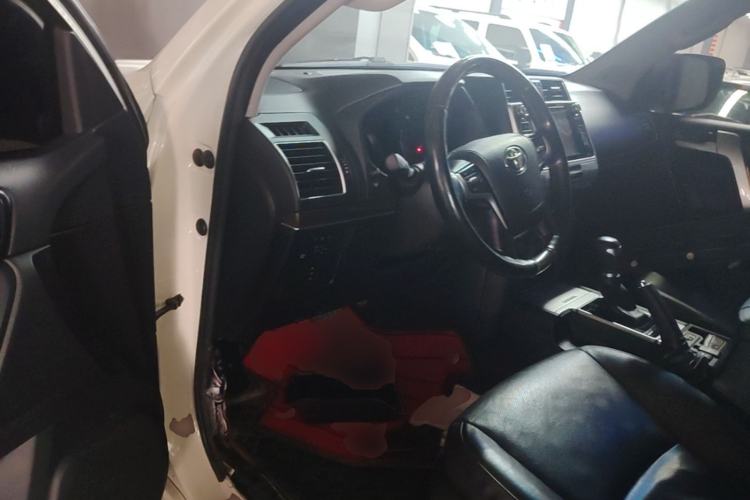 Used Toyota Prado 2018 3.5L Automatic TX-L NAVI with Rear-Mounted Spare Tire Driver Seat
