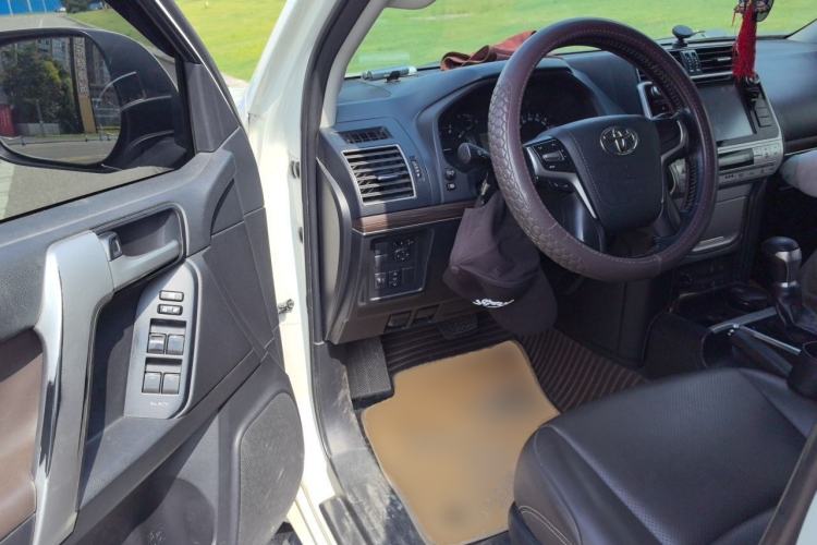 Used Toyota Prado 2018 3.5L Automatic TX Driver Seat