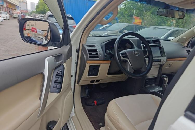 Used Toyota Prado 2018 3.5L Automatic TX Driver Seat