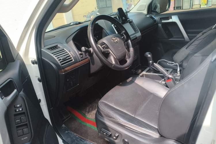 Used Toyota Prado 2018 3.5L Automatic TX-L with Rear-Mounted Spare Tire Driver Seat