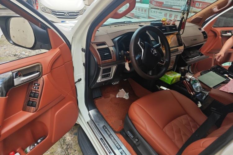 Used Toyota Prado 2018 3.5L Automatic TX-L with Rear-Mounted Spare Tire Driver Seat
