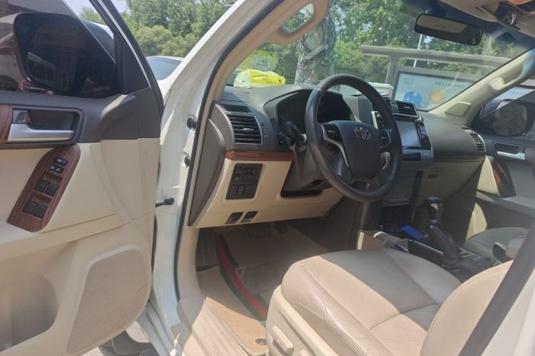 Used Toyota Prado 2018 3.5L Automatic TX-L Driver Seat