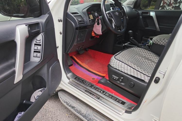 Used Toyota Prado 2018 3.5L Automatic SX Driver Seat