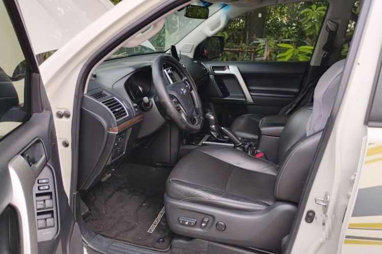 Used Toyota Prado 2018 3.5L Automatic TX-L with Rear-Mounted Spare Tire Driver Seat