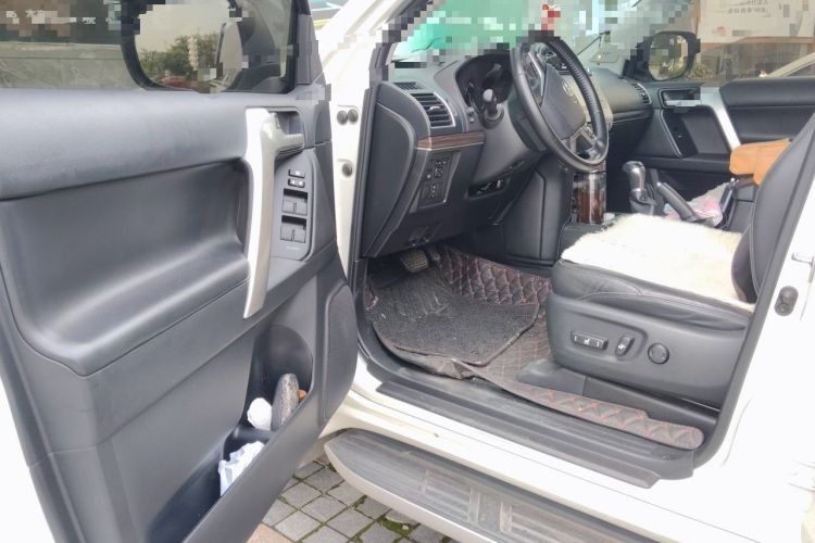 Used Toyota Prado 2018 3.5L Automatic TX-L NAVI with Rear-Mounted Spare Tire Driver Seat