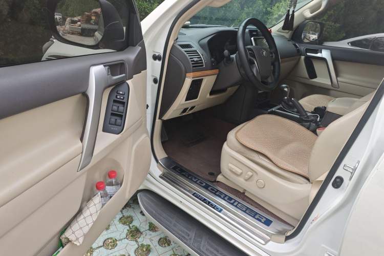 Used Toyota Prado 2018 3.5L Automatic TX-L Driver Seat