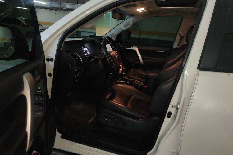 Used Toyota Prado 2018 3.5L Automatic TX-L NAVI Driver Seat