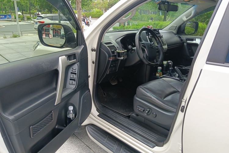 Used Toyota Prado 2018 3.5L Automatic TX-L with Rear-Mounted Spare Tire Driver Seat