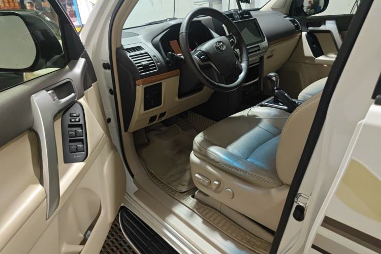 Used Toyota Prado 2018 3.5L Automatic TX-L with Rear-Mounted Spare Tire Driver Seat
