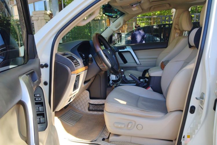 Used Toyota Prado 2018 3.5L Automatic TX-L NAVI with Rear-Mounted Spare Tire Driver Seat