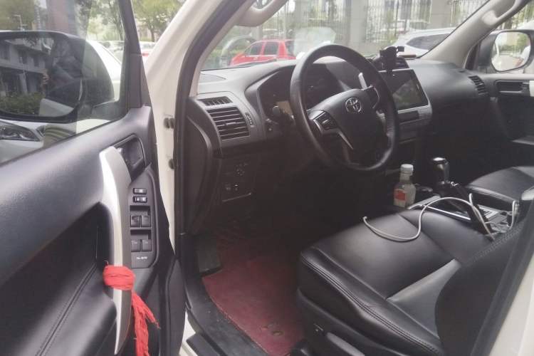 Used Toyota Prado 2018 2.7L Parallel Import Driver Seat