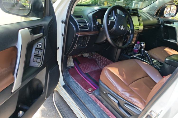 Used Toyota Prado 2018 3.5L Automatic TX Driver Seat