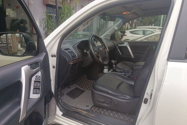Used Toyota Prado 2018 3.5L Automatic TX Driver Seat
