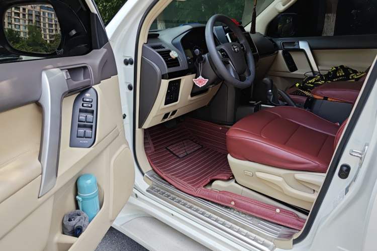 Used Toyota Prado  Driver Seat