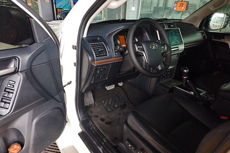 Used Toyota Prado 2018 3.5L Automatic TX-L NAVI with Rear-Mounted Spare Tire Driver Seat