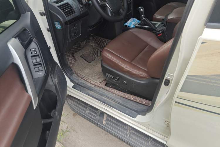 Used Toyota Prado  Driver Seat
