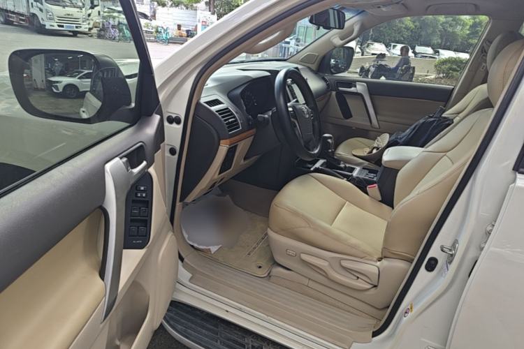 Used Toyota Prado 2018 3.5L Automatic TX Driver Seat