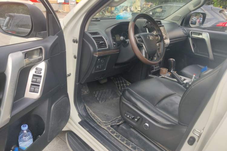 Used Toyota Prado 2018 3.5L Automatic SX Driver Seat