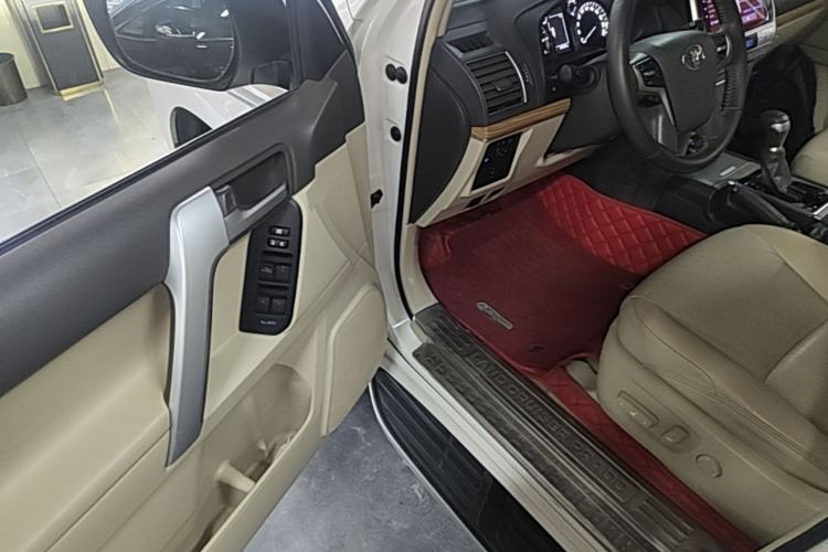 Used Toyota Prado 2018 3.5L Automatic TX-L with Rear-Mounted Spare Tire Driver Seat