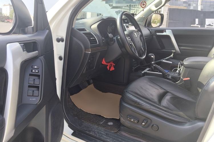 Used Toyota Prado 2018 3.5L Automatic TX-L with Rear-Mounted Spare Tire Driver Seat