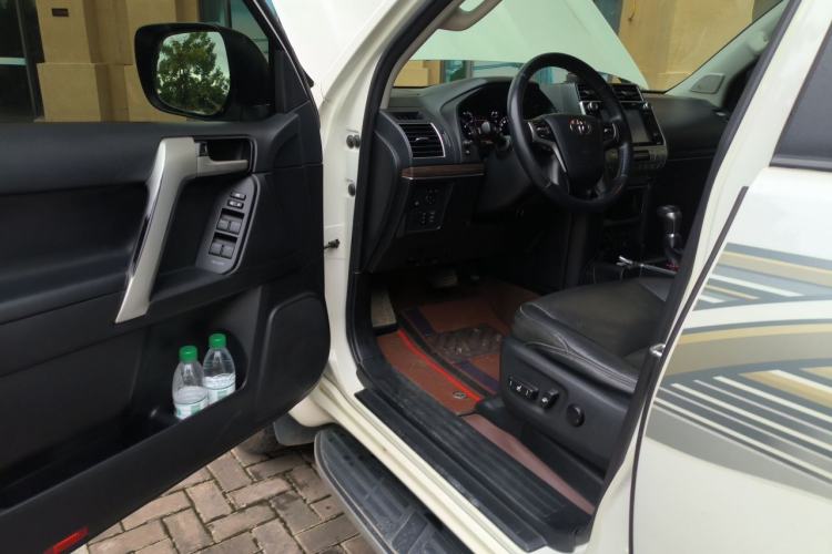 Used Toyota Prado 2018 3.5L Automatic TX-L NAVI with Rear-Mounted Spare Tire Driver Seat