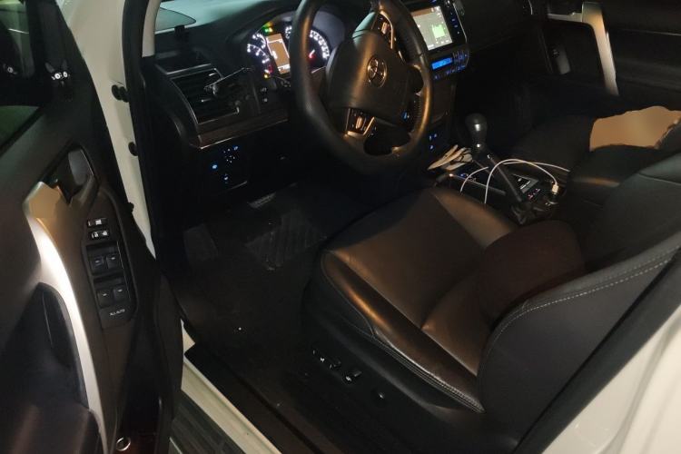 Used Toyota Prado 2018 3.5L Automatic TX-L with Rear-Mounted Spare Tire Driver Seat