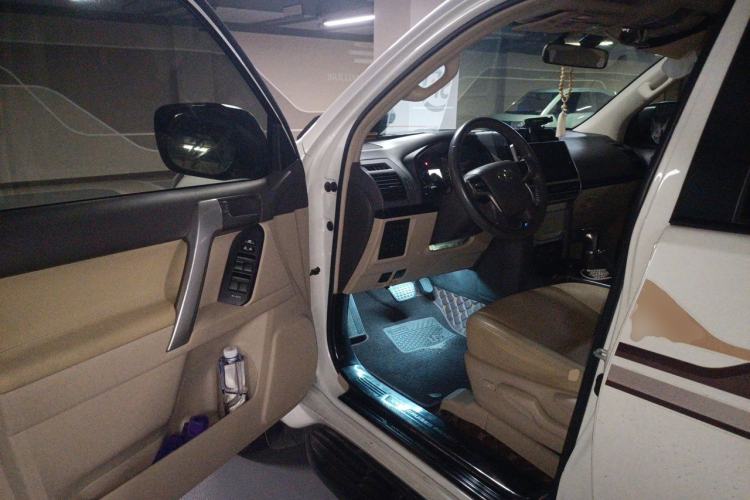 Used Toyota Prado  Driver Seat
