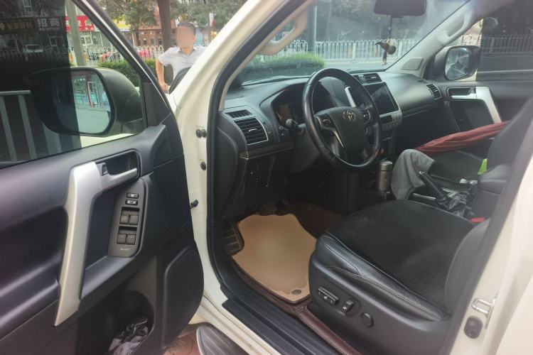 Used Toyota Prado 2018 3.5L Automatic TX-L Driver Seat