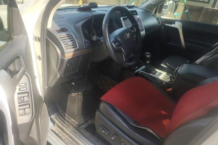 Used Toyota Prado 2018 3.5L Automatic TX-L with Rear-Mounted Spare Tire Driver Seat