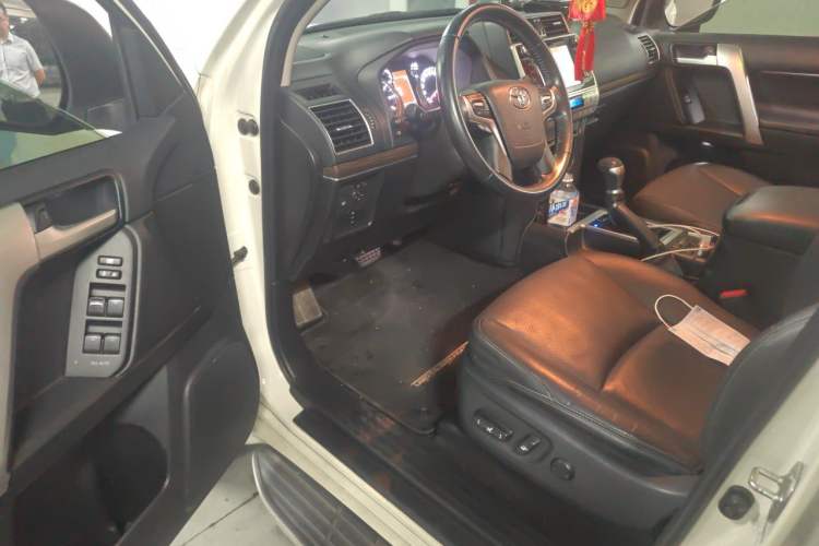 Used Toyota Prado 2018 3.5L Automatic TX-L with Rear-Mounted Spare Tire Driver Seat
