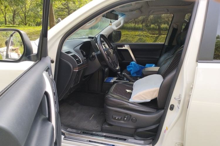 Used Toyota Prado 2018 3.5L Automatic TX-L Driver Seat