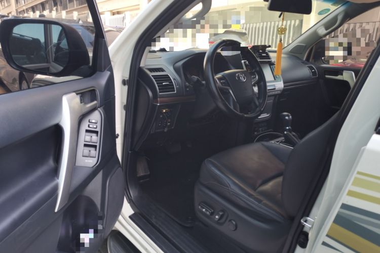Used Toyota Prado 2018 3.5L Automatic TX-L with Rear-Mounted Spare Tire Driver Seat