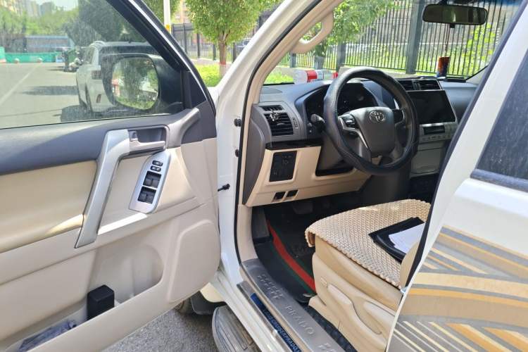 Used Toyota Prado  Driver Seat