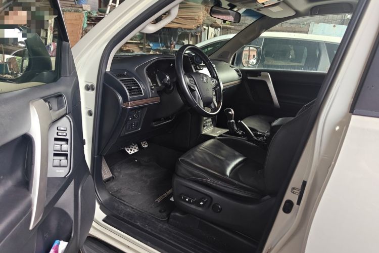Used Toyota Prado 2018 3.5L Automatic TX-L NAVI Driver Seat