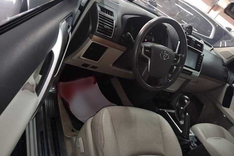 Used Toyota Prado 2018 3.5L Automatic TX-L Driver Seat