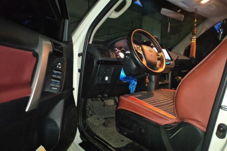 Used Toyota Prado  Driver Seat