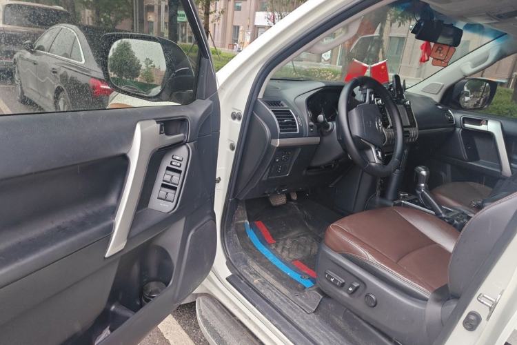 Used Toyota Prado 2018 3.5L Automatic TX-L with Rear-Mounted Spare Tire Driver Seat