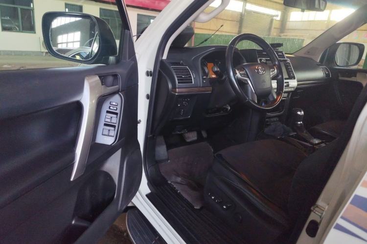 Used Toyota Prado 2018 3.5L Automatic TX-L NAVI Driver Seat