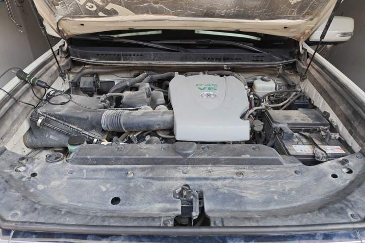 Used Toyota Prado 2018 3.5L Automatic TX-L with Rear-Mounted Spare Tire Engine Bay