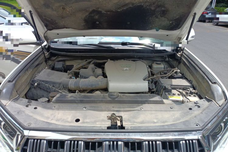 Used Toyota Prado 2018 3.5L Automatic TX-L with Rear-Mounted Spare Tire Engine Bay