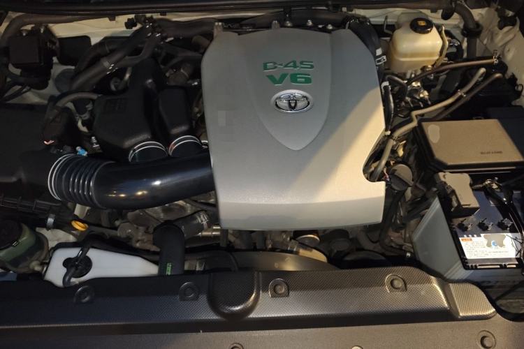 Used Toyota Prado 2018 3.5L Automatic TX-L Engine Bay