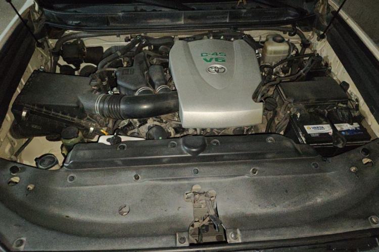 Used Toyota Prado 2018 3.5L Automatic TX Engine Bay