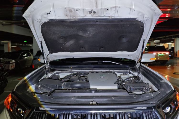 Used Toyota Prado 2018 3.5L Automatic VX NAVI Engine Bay