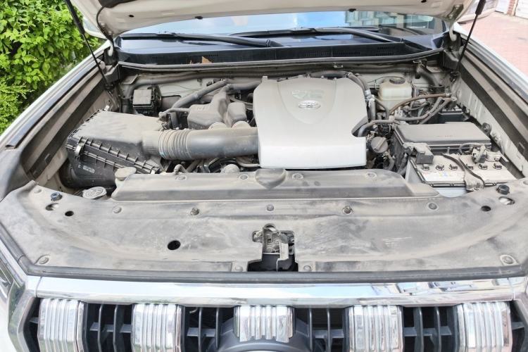 Used Toyota Prado 2018 3.5L Automatic TX-L NAVI Engine Bay