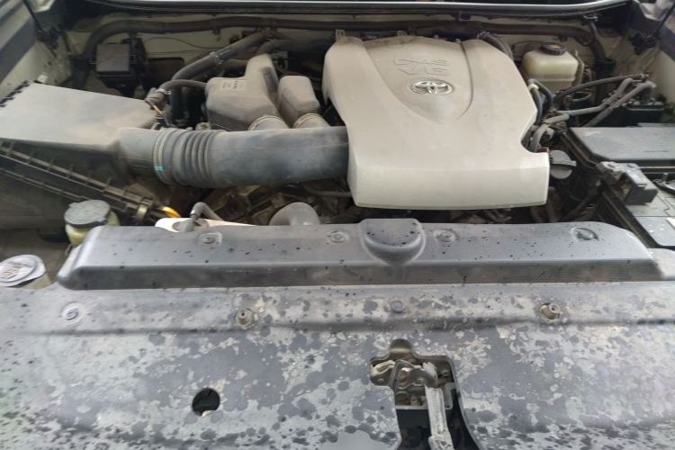 Used Toyota Prado 2018 3.5L Automatic TX Engine Bay