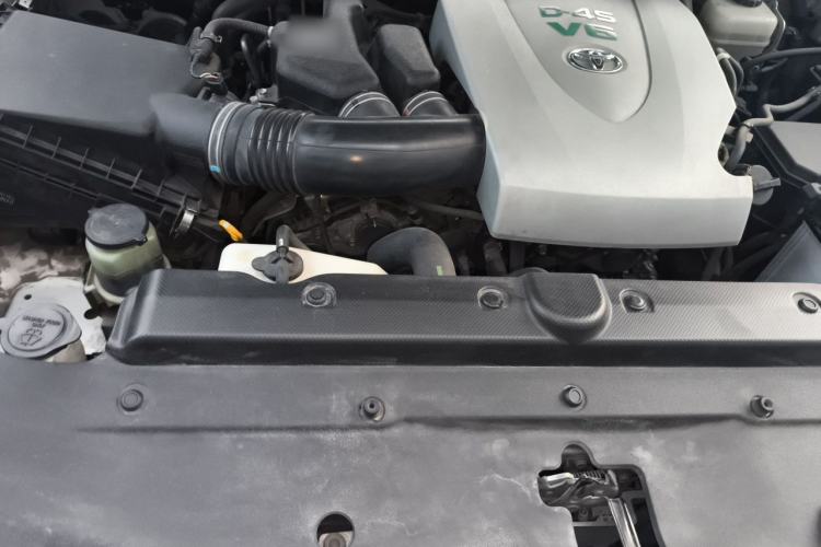Used Toyota Prado 2018 3.5L Automatic TX Engine Bay