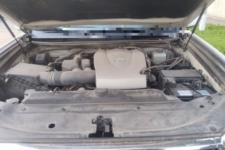 Used Toyota Prado 2018 3.5L Automatic TX-L Engine Bay