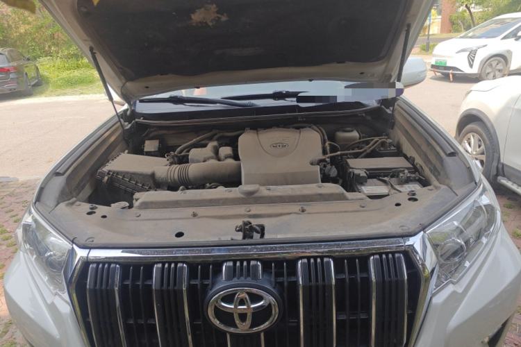 Used Toyota Prado 2018 3.5L Automatic TX Engine Bay