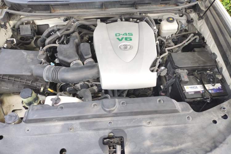 Used Toyota Prado 2018 3.5L Automatic TX Engine Bay